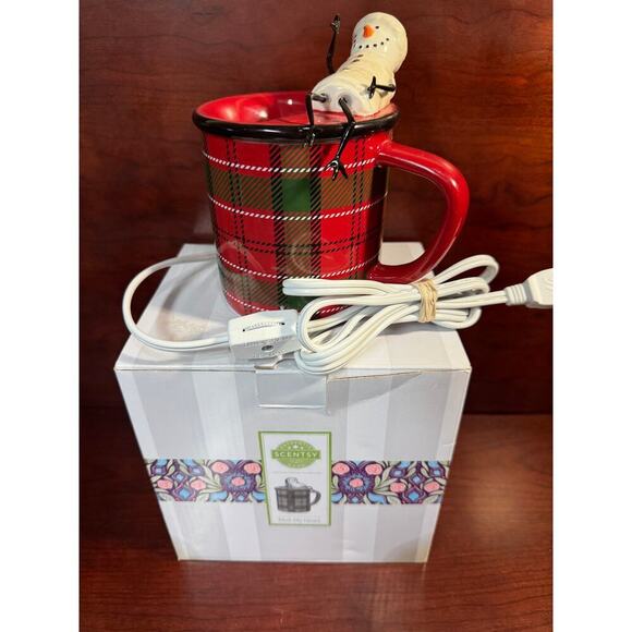 Scentsy MELT MY HEART Wax Warmer Plaid Coffee Mug Snowman Element Warmer - Picture 1 of 14